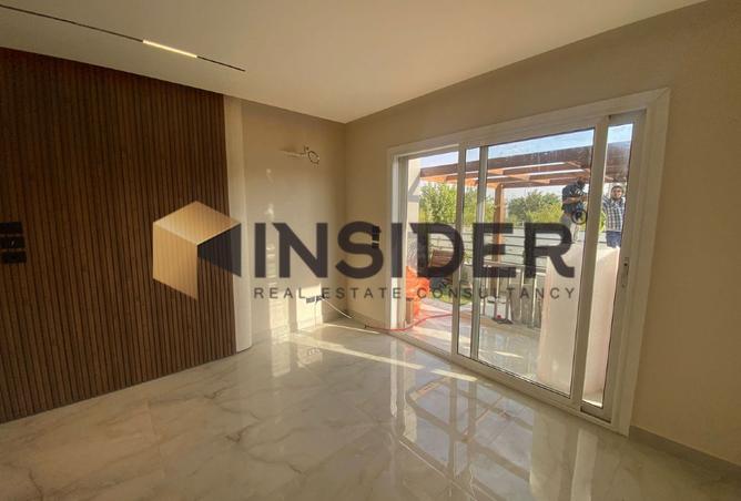 8303154 - Property Image 2