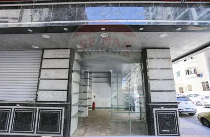 محل تجاري - استوديو للايجار في شارع محمود العيسوي - سيدي بشر - حي اول المنتزة - الاسكندرية