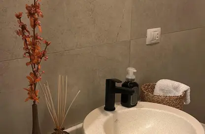 Apartment - 2 Bedrooms - 2 Bathrooms for sale in Casa - Sheikh Zayed Compounds - Sheikh Zayed City - Giza