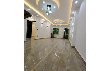 Apartment - 2 Bedrooms - 1 Bathroom for sale in Gate 2 - Khafre - Hadayek El Ahram - Giza