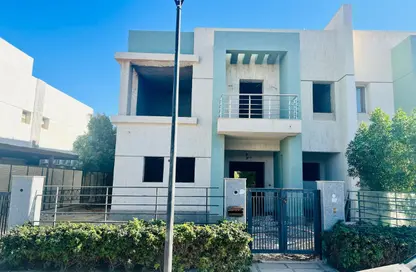 Villa - 4 Bedrooms - 3 Bathrooms for sale in Privado - Madinaty - Cairo Villa - 4 Bedrooms - 3 Bathrooms for sale in Privado - Madinaty - Cairo