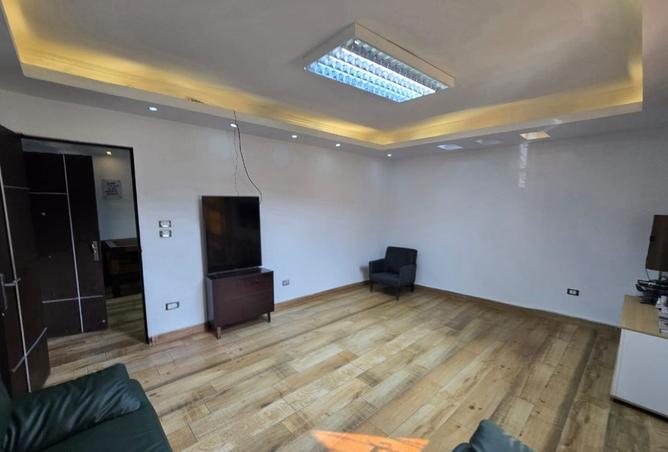 8008094 - Property Image 2