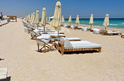 Chalet - 3 Bedrooms - 3 Bathrooms for sale in Seashore - Ras Al Hekma - North Coast