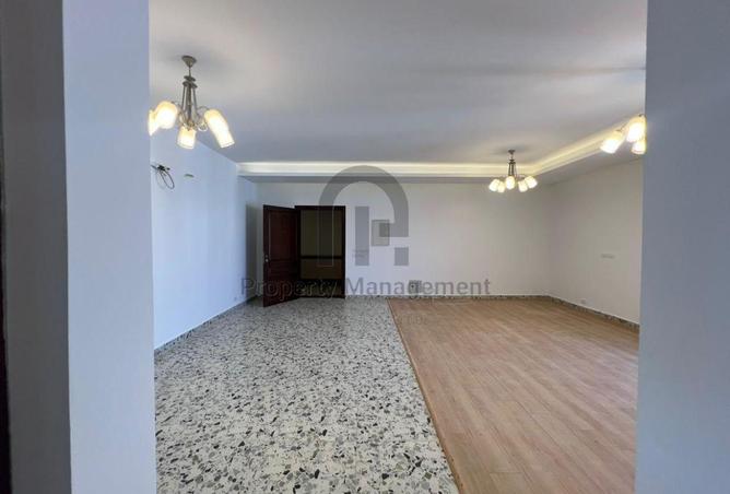 8215409 - Property Image 3