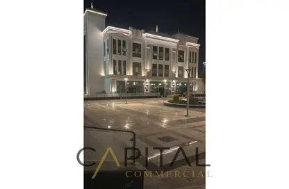 محل تجاري - استوديو - 6 حمامات للايجار في الجازي ماريوت ريزيدانس - محور محمد نجيب - المستثمرين الشمالية - مدينة القاهرة الجديدة - القاهرة