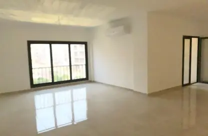 (بنتهاوس  (روف - 6 غرف نوم - 4 حمامات للايجار في مون ريزيدنس - فيفث سكوير - التجمع الخامس - مدينة القاهرة الجديدة - القاهرة