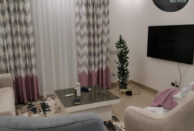 8271031 - Property Image 2