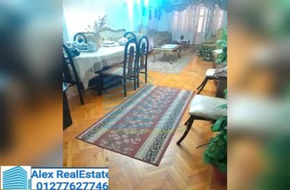 Apartment - 3 Bedrooms - 2 Bathrooms for rent in Kamal Eldin Salah St. - Smouha - Hay Sharq - Alexandria