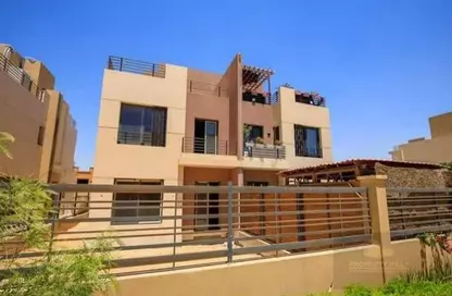 Townhouse - 4 Bedrooms - 5 Bathrooms for sale in Alma - 2nd District - Sheikh Zayed City - Giza