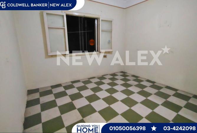 8119402 - Property Image 2