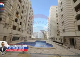 شقة - 3 غرف نوم - 2 حمامات للبيع في شارع مصطفى كامل - السيوف - حي اول المنتزة - الاسكندرية