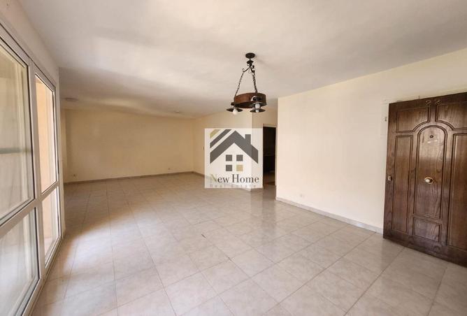 8249174 - Property Main Image