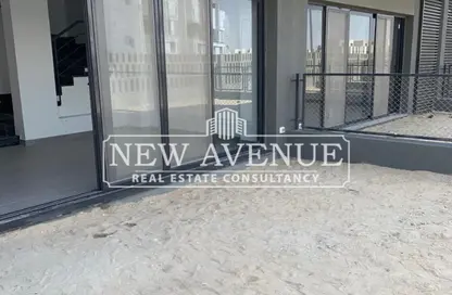 Townhouse - 3 Bedrooms - 3 Bathrooms for sale in Al Burouj Compound - El Shorouk Compounds - Shorouk City - Cairo