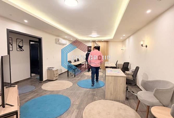 8518610 - Property Image 2