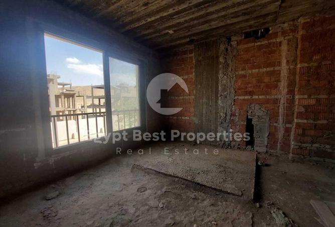 8052537 - Property Image 3