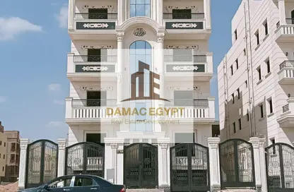Apartment - 3 Bedrooms - 2 Bathrooms for sale in Al Nawadi St - Hadayek October - 6 October City - Giza