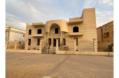 شقة - 4 غرف نوم - 3 حمامات للبيع في شارع البستان - الحي التاسع - الشيخ زايد - الجيزة