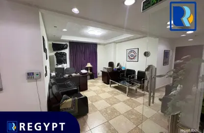 Office Space - Studio - 7+ Bathrooms for rent in Al Laselky St. - El Laselky - New Maadi - Hay El Maadi - Cairo