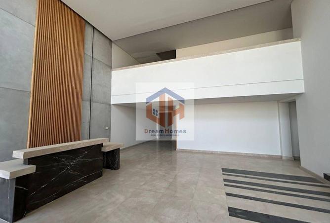 8521621 - Property Image 3