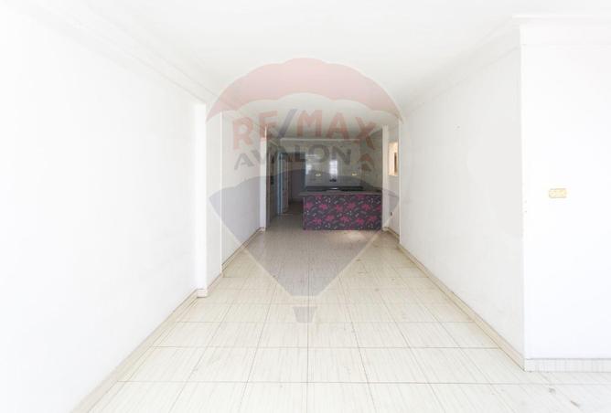 7320250 - Property Image 2