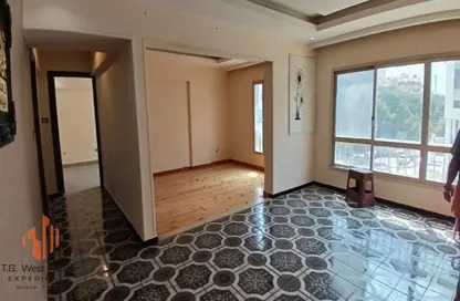 Apartment - 2 Bedrooms - 2 Bathrooms for rent in Street 218 - Degla - Hay El Maadi - Cairo