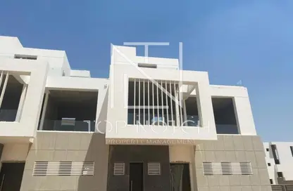 منزل مزدوج - 4 غرف نوم - 4 حمامات للبيع في جولز - طريق مصر اسكندرية الصحراوي - مدينة 6 أكتوبر - الجيزة