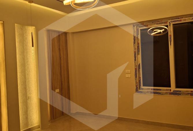 8225714 - Property Image 3