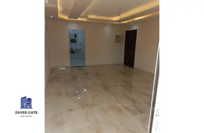 شقة - 3 غرف نوم - 2 حمامات للايجار في مدينة الخمائل - كمبوندات الشيخ زايد - الشيخ زايد - الجيزة