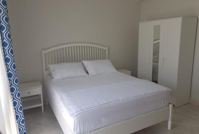 8350564 - Property Image 3