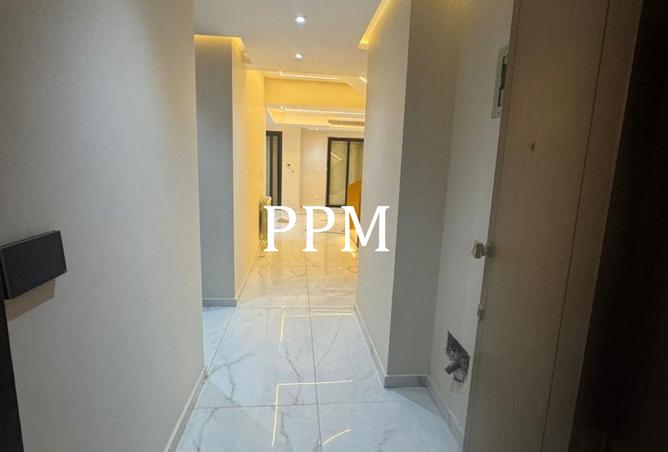 8304654 - Property Image 3