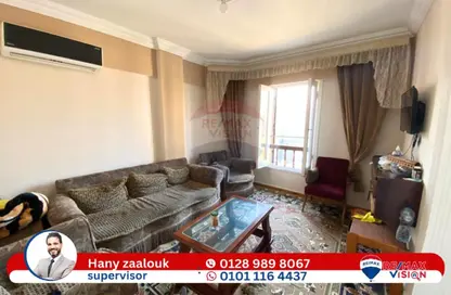 Apartment - 4 Bedrooms - 3 Bathrooms for sale in Moharam Bek St. - El Asafra Qebli - Asafra - Hay Than El Montazah - Alexandria