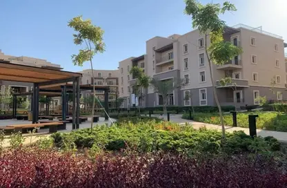 Apartment - 2 Bedrooms - 3 Bathrooms for sale in October Plaza - 6 October Compounds - 6 October City - Giza