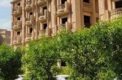 Apartment - 2 Bedrooms - 1 Bathroom for sale in Al Ashrafiya - North Investors Area - New Cairo City - Cairo