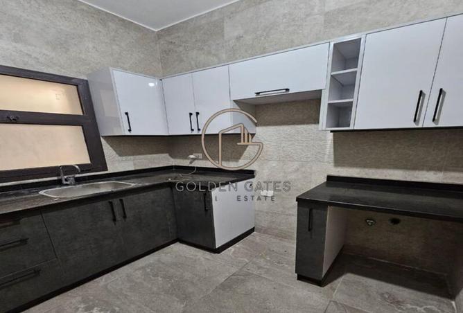 8476659 - Property Image 3