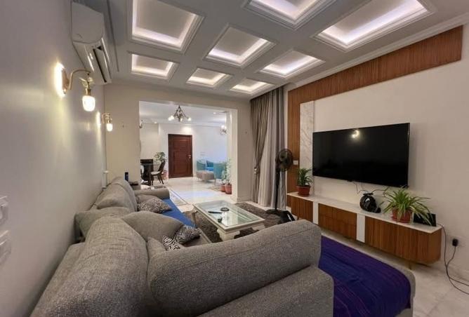 8481442 - Property Image 2