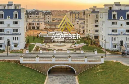Apartment - 3 Bedrooms - 2 Bathrooms for sale in Mountain View iCity - 5th Settlement Compounds - The 5th Settlement - New Cairo City - Cairo