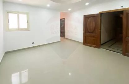 Apartment - 3 Bedrooms - 3 Bathrooms for sale in Gleim Square - Glim - Hay Sharq - Alexandria