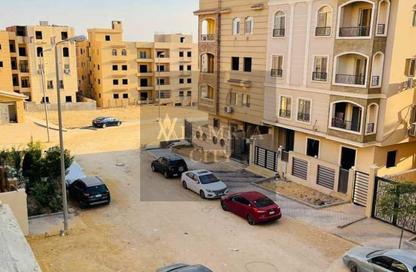 Apartment - 2 Bedrooms - 1 Bathroom for sale in Gardenia Springs - Ext North Inves Area - New Cairo City - Cairo