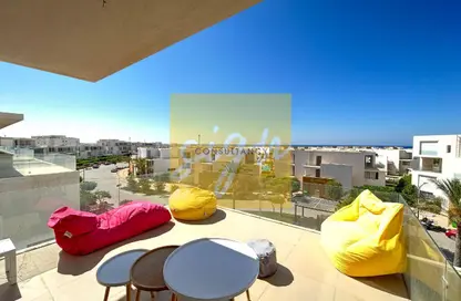 (بنتهاوس  (روف - 3 غرف نوم - 2 حمامات للايجار في سي شيل - سيدي عبد الرحمن - الساحل الشمالي