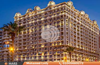 Apartment - 3 Bedrooms - 2 Bathrooms for sale in Mohamed Fawzy Moaz St. - Smouha - Hay Sharq - Alexandria