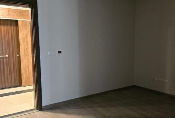 8024155 - Property Image 3