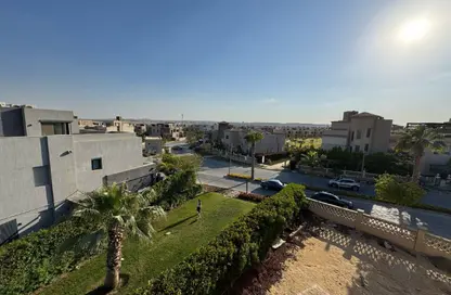 فيلا - 4 غرف نوم - 5 حمامات للبيع في بالم هيلز جولف اكستينشن - طريق الواحات - مدينة 6 أكتوبر - الجيزة