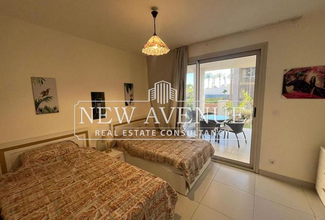 8260702 - Property Image 2