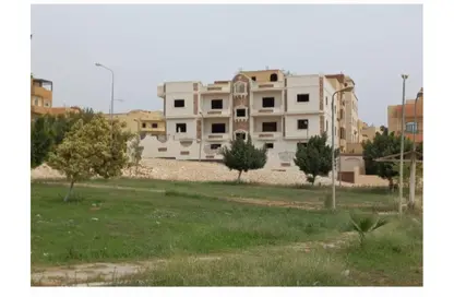 فيلا - 8 غرف نوم - 8 حمامات للبيع في شارع دكتور احمد كمال باشا - الحي الخامس - مدينة العبور - القليوبية