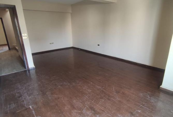 8189819 - Property Image 2