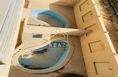فيلا - 8 غرف نوم - 5 حمامات للبيع في لافيدا البستان - محور 26 يوليو - مدينة 6 أكتوبر - الجيزة