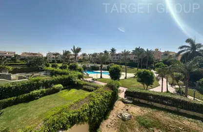 فيلا - 5 غرف نوم - 5 حمامات للايجار في الباتيو 2 - المستثمرين الشمالية - مدينة القاهرة الجديدة - القاهرة