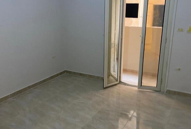 8062932 - Property Image 2