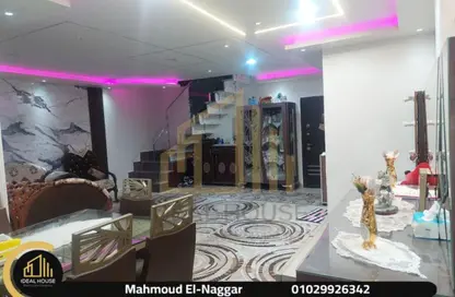 دوبلكس - 3 غرف نوم - 4 حمامات للبيع في شارع النقيب شريف رمزى - الحضرة - حي وسط - الاسكندرية