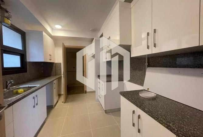 8066360 - Property Image 3